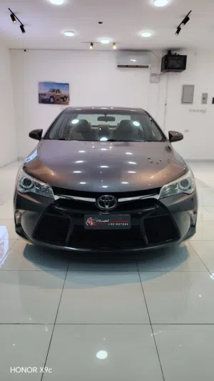 Used Toyota Camry in Al Batinah