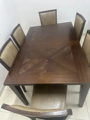 Dining table with 06 chairs for sale