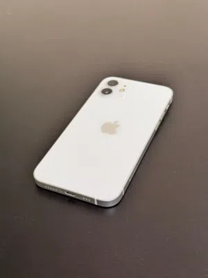 iPhone 12 128g مستعمل بحالة ممتازة