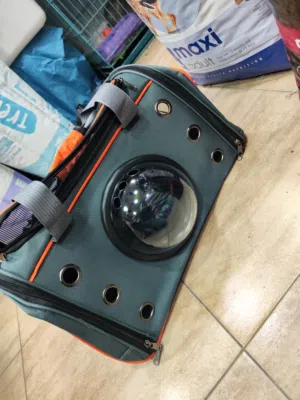 عشان تتنقل قطط للسفر وداخل البلد مهوية من جميع الجوانب سهل الفك والتركيب والتنظيف