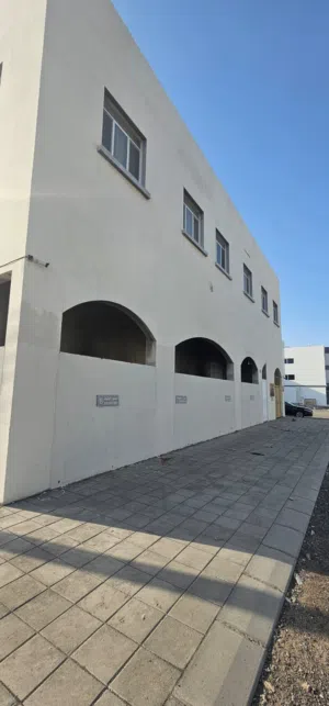 معمل غذائي للبيع – جاهز فورًا Food Facility for Sale – Ready Now