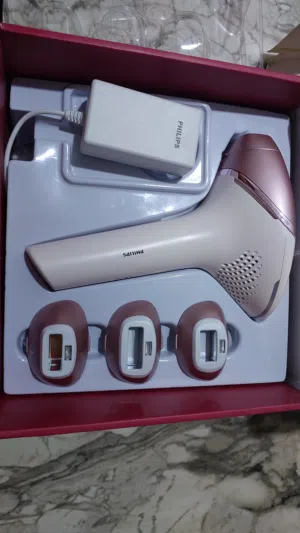 جهاز ليزر من فليبس 450000ومضه Philips Lumea IPL 9900 Series
