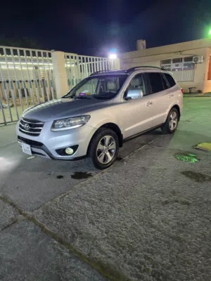 Used Hyundai Santa Fe in Ajaylat