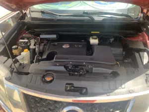 2015 Red Nisan Pathfinder