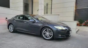 تسلا S85 2015 مواصفات أوروبيه - ملف وكيل Premium Package