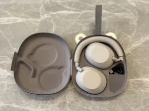 سماعة Sony WH-1000XM6 أصلية – شبه جديدة مع ضمان