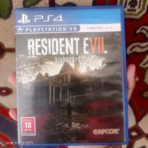 شريط resident evil 7 PS4 للبيع أو البدل