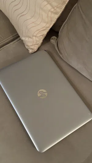 HP i7 (2.90 ghz) probook 450 g4  2gb gpu ( with mouse )