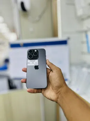 Iphone 15 pro 256gb excellent condition all original