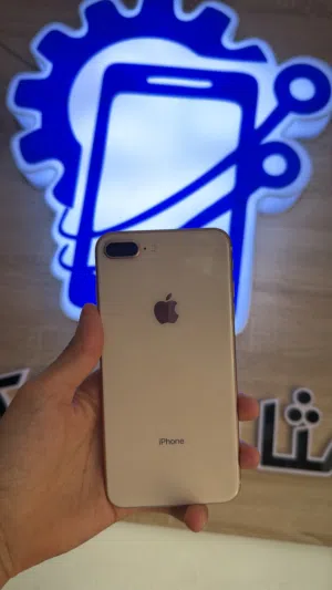 Apple iPhone 8 Plus 64 GB in Benghazi