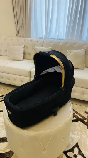 Mamas and Papas Carrycot For Sale