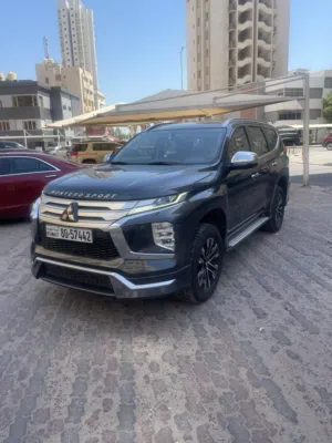 Used Mitsubishi Montero Sport in Farwaniya