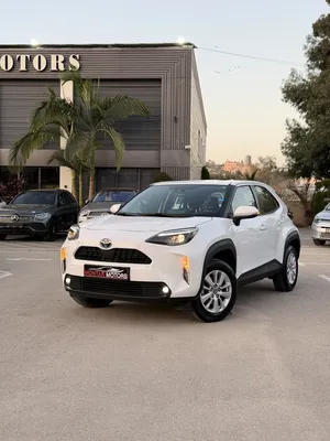 تويوتا-ياريس-كروس-ترخيص-2022-محرك-1500-هايبرد-جير-أوتوماتيك-172-حصان