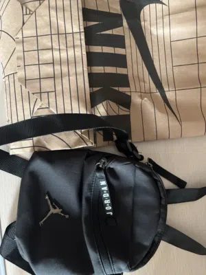 Jordan sling bag