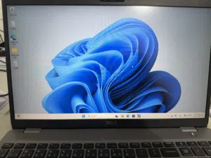 Laptop Dell Latitude 5510 Gen 11  15.6”   500GB ssd hard disk  16GB RAM DDR4  Windows 11