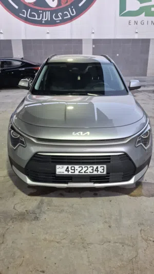 للبيع: كيا نيرو بلق-إن هايبرد (Plug-in Hybrid) موديل 2024 – الفخامة والأمان بحالة شبه الزيرو!