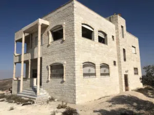فيلا بإطلاله بانوراميه كاشفة 5 محافظات