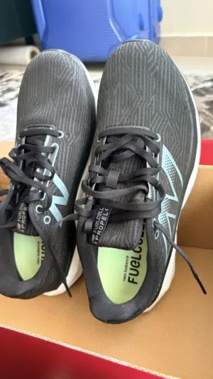 New Balance shoes..Men's FuelCell Propel v5 Running Shoes size 42.5