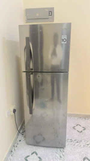 Refrigerator LG