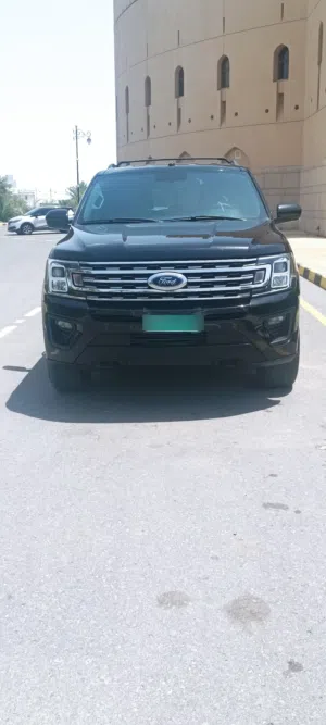 Used Ford Expedition in Al Dakhiliya