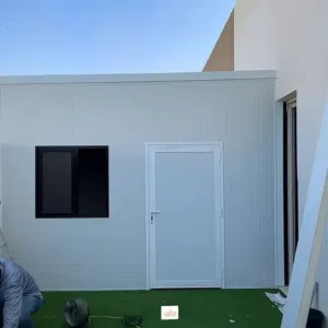 غرف وملاحق ساندوتش بانل