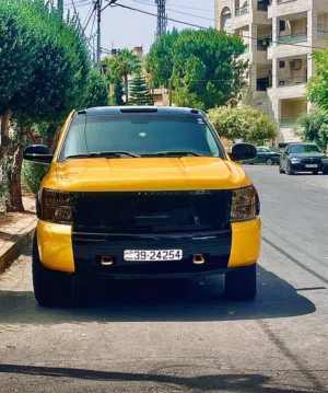 Used Chevrolet Silverado in Amman