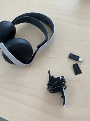 PS5 Pulse Elite Headset With Stand And Without Box 39 OMR