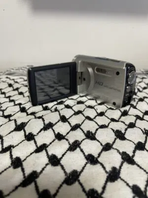 كاميرا سوني للصور و الفيديو