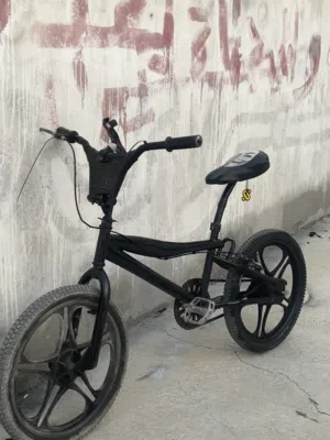 للبيع سيكل كوبرا اصلي جنوط نجمه مصبوغ لون اسود مطفي سريع