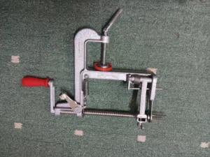 مقشرة تفاح