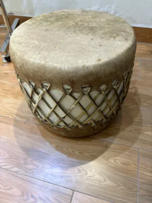 زير او طبل جلد طبيعي