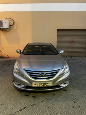 للبيع هونداي سوناتا 2014 مالك اول