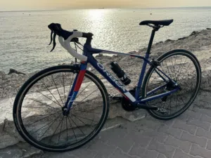 Orbea avant roadbike small to medium size Price is negotiable...message me
