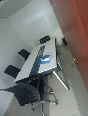 طاوله اجتماعات