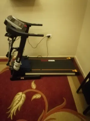 جهاز مشي worled fitness بحال الجديد للبيع المستعجل