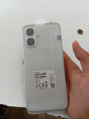 Infinix Smart 8 128 GB in Tripoli