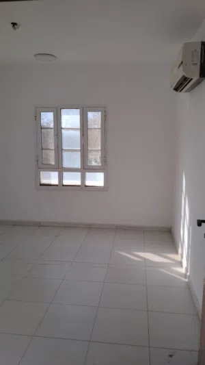 شقه غرفتين وصاله للايجار في المعبيله/Flat  2BHK For Rent In Mabella