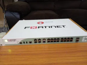 Firewall Fortinet 100D heavy duty brand  used only 2 months