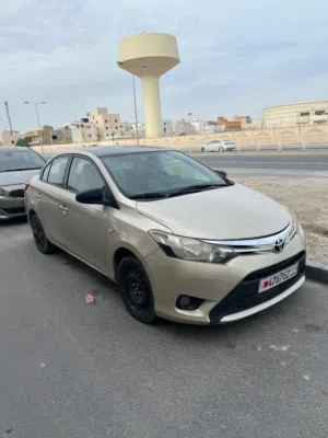 Toyota yaris 2014