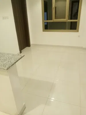 غرفة وصاله عائلات220 شامل وشهر مجاني