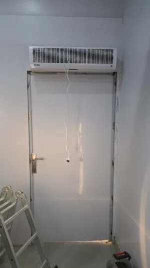 ستائر هوائية