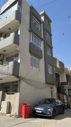 بناية 4 وحدات سكنية مفصولة في الاعظميه