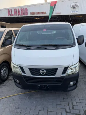 Nissan urvan 2016 12 seater bus