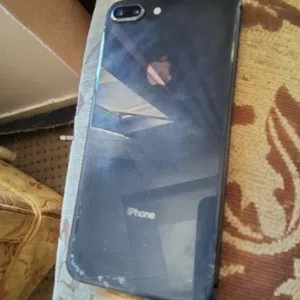 ايفون8plus (اقرأ الوصف)