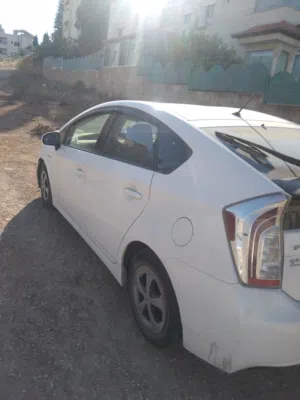Used Toyota Prius in Amman