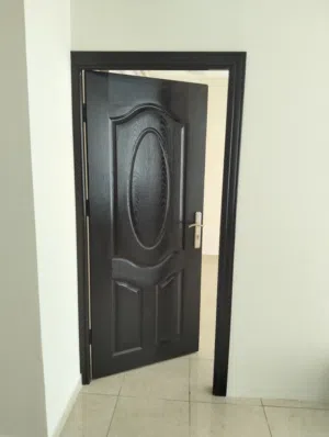 تفصيل ابواب خشب