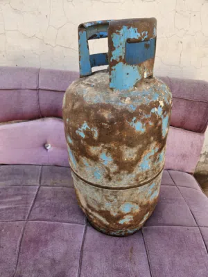 Gas cylinder