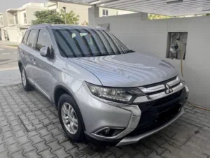 Mitsubishi outlander Gcc 165km 2016 no any issu
