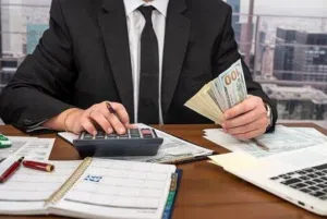مدير مالي ومحاسب بخبرة طويلة – خدمات محاسبية وتدقيق داخلي