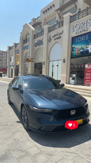 هوندا اكورد 23 حادث خفيف جدا